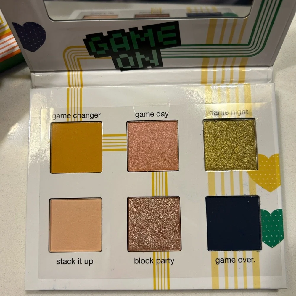 Tetris x Ipsy Game On Eyeshadow Palette NEW
